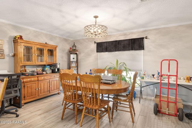 100 Sheridan Drive, Lafayette, LA 70506