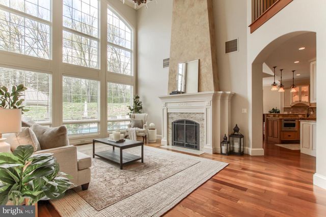 5683 GINGRICH RD, Hershey, PA 17033