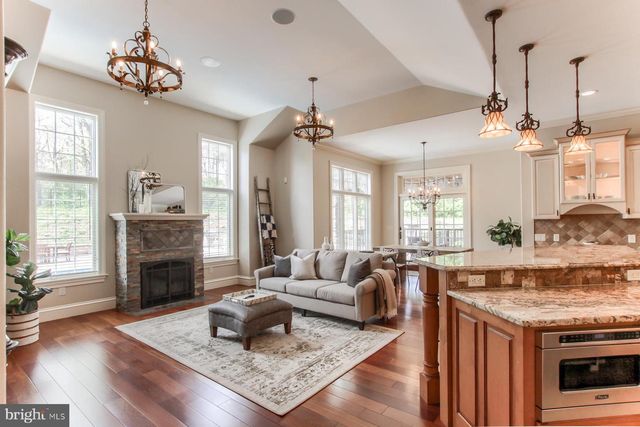 5683 GINGRICH RD, Hershey, PA 17033