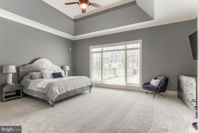 5683 GINGRICH RD, Hershey, PA 17033