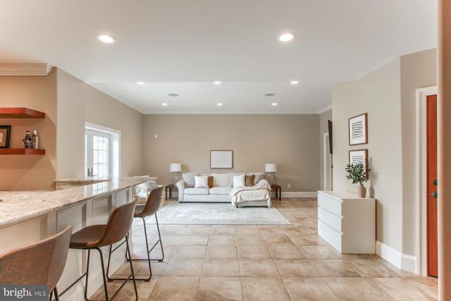 5683 GINGRICH RD, Hershey, PA 17033