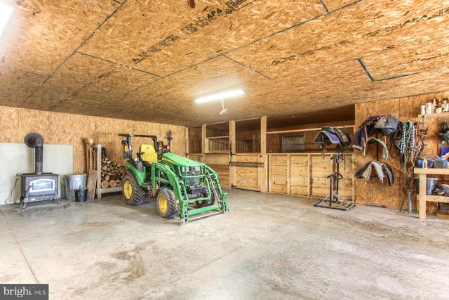 5683 GINGRICH RD, Hershey, PA 17033