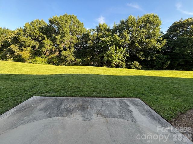 9520 Alice Mcginn Drive, Charlotte, NC 28277