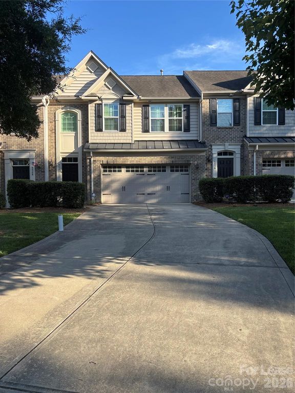 9520 Alice Mcginn Drive, Charlotte, NC 28277