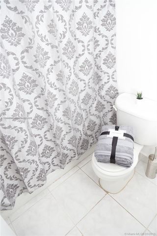 100 LINCOLN RD 1216, Miami Beach, FL 33139