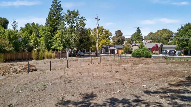 7542 Pollard, Los Gatos, CA 95032