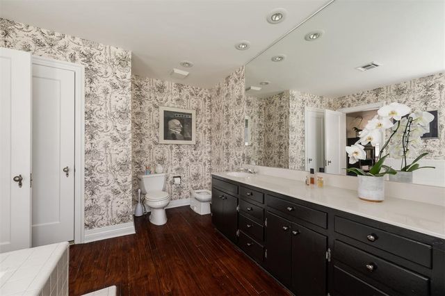 1503 W Wilshire Boulevard, Nichols Hills, OK 73116