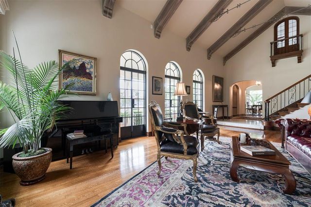 1503 W Wilshire Boulevard, Nichols Hills, OK 73116