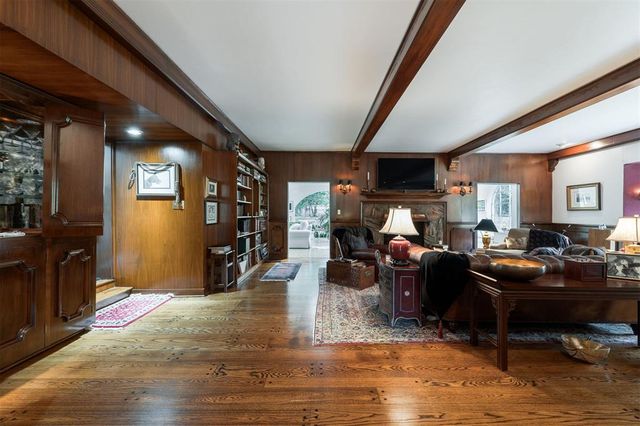 1503 W Wilshire Boulevard, Nichols Hills, OK 73116