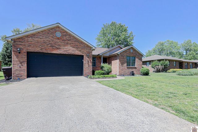 4055 Lovelaceville Road, Paducah, KY 42001