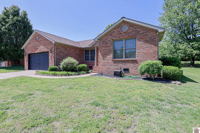 4055 Lovelaceville Road, Paducah, KY 42001