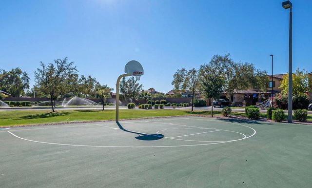 622 W San Carlos Way, Chandler, AZ 85248