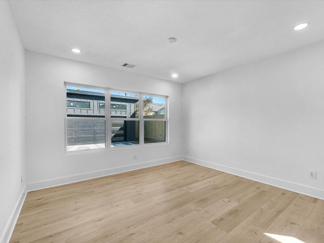 3209 Binz Street, Houston, TX 77004