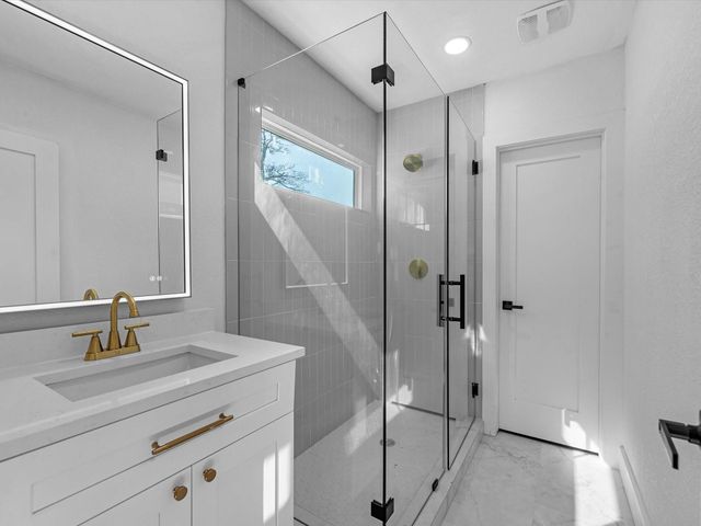 3209 Binz Street, Houston, TX 77004