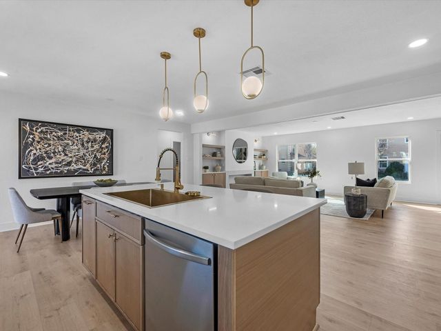 3209 Binz Street, Houston, TX 77004