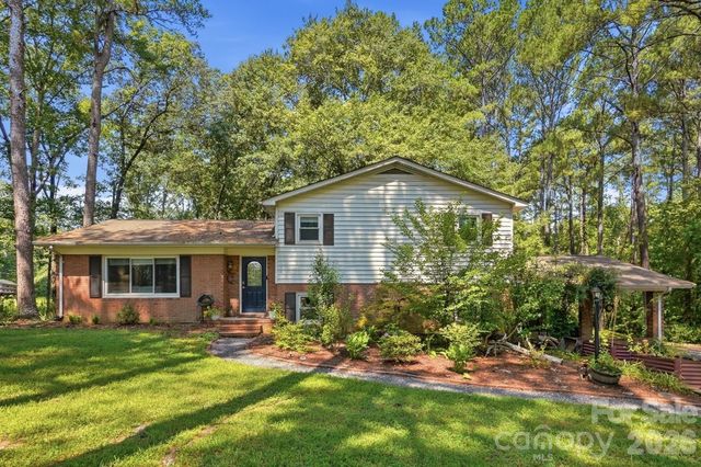 11060 Teresia Lane, Midland, NC 28107