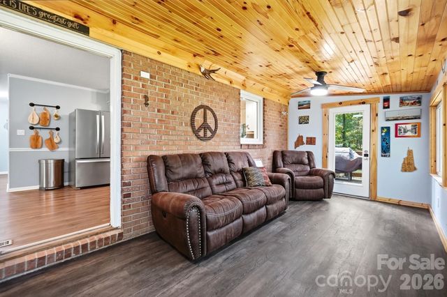 11060 Teresia Lane, Midland, NC 28107