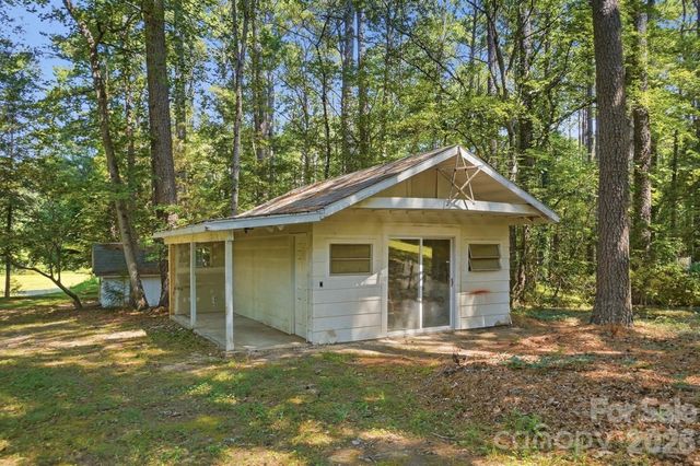 11060 Teresia Lane, Midland, NC 28107