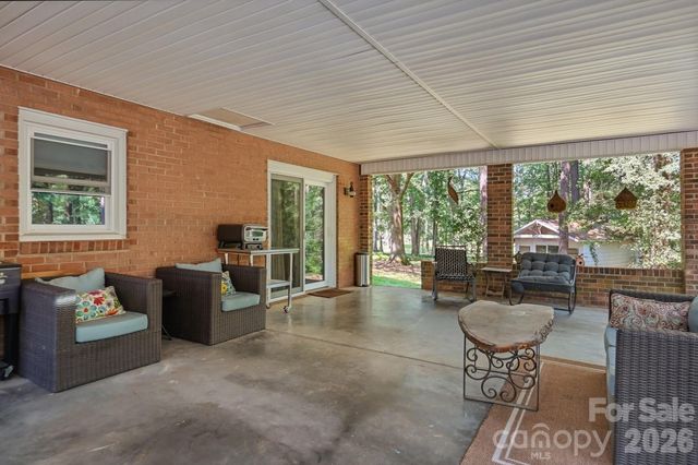 11060 Teresia Lane, Midland, NC 28107