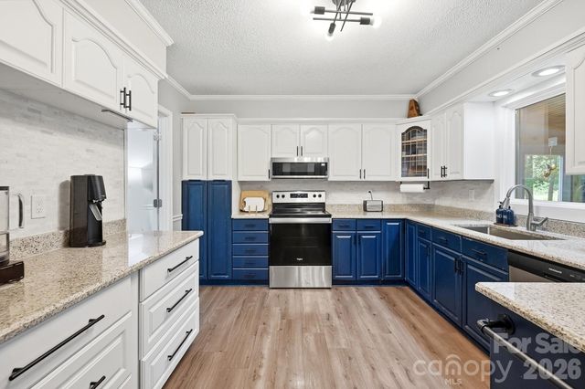 11060 Teresia Lane, Midland, NC 28107