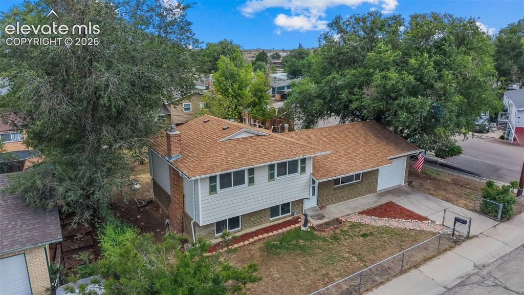 411 Shield Road, Fountain, CO 80817 — exterior