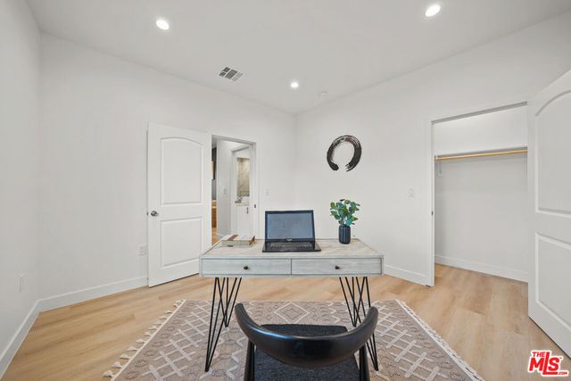4202 Willimet Street, Los Angeles, CA 90039