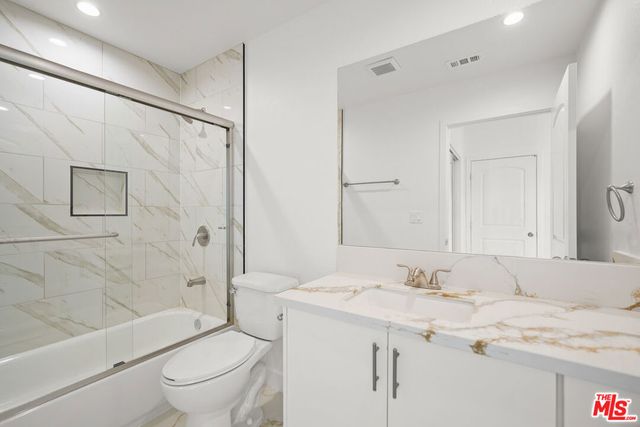 4202 Willimet Street, Los Angeles, CA 90039