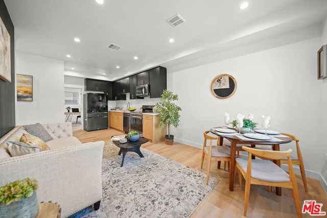 4202 Willimet Street, Los Angeles, CA 90039