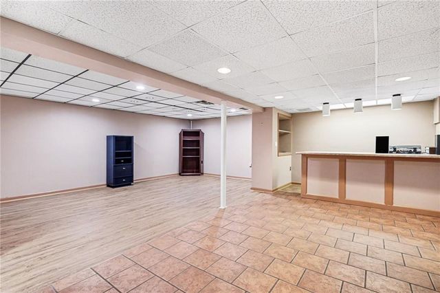 243 Sabrina Court, Woodstock, GA 30188