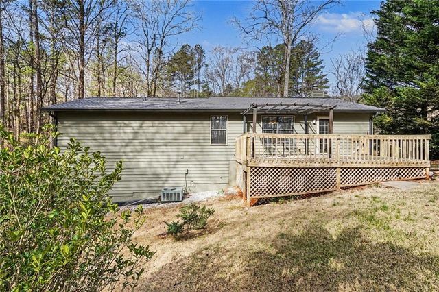 243 Sabrina Court, Woodstock, GA 30188