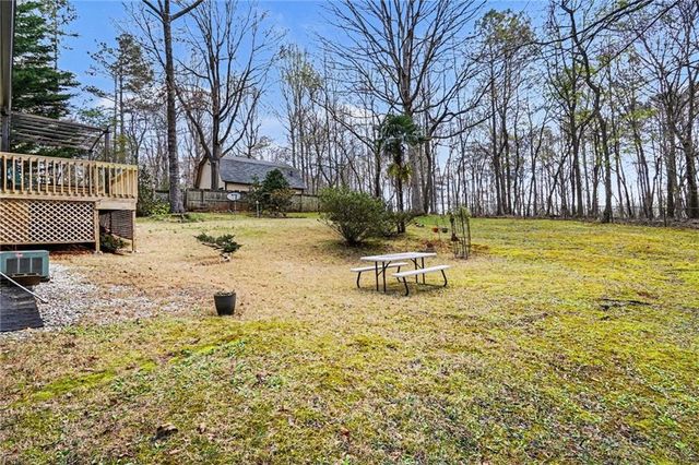 243 Sabrina Court, Woodstock, GA 30188