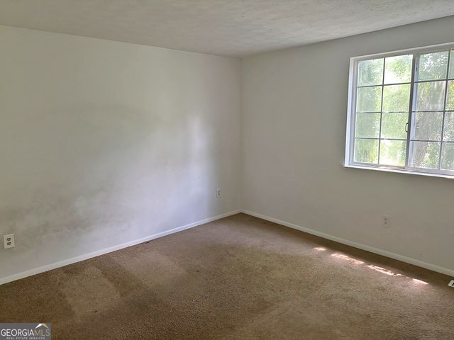 1906 Madras Court, Lithonia, GA 30058