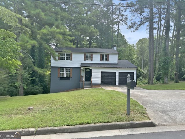 1906 Madras Court, Lithonia, GA 30058