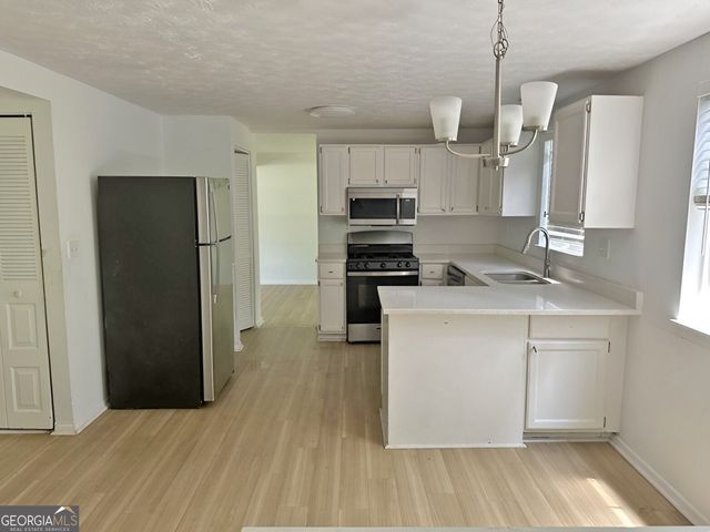 1906 Madras Court, Lithonia, GA 30058