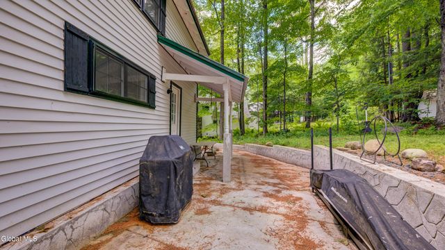107 Adirondack Terrace, Northampton, NY 12134