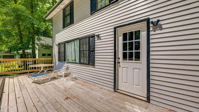 107 Adirondack Terrace, Northampton, NY 12134