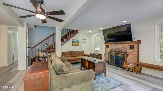 107 Adirondack Terrace, Northampton, NY 12134