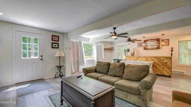 107 Adirondack Terrace, Northampton, NY 12134