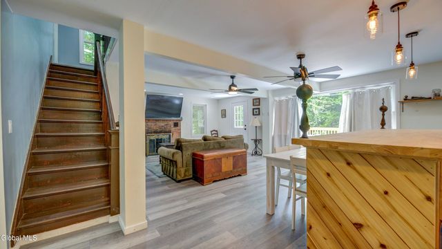 107 Adirondack Terrace, Northampton, NY 12134