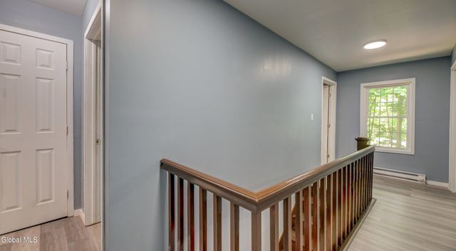 107 Adirondack Terrace, Northampton, NY 12134
