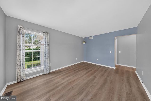 6 ASHEN SKY CT, Bear, DE 19701