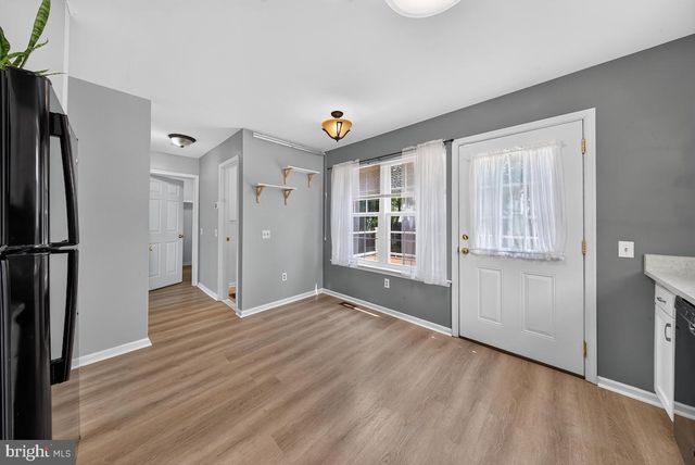 6 ASHEN SKY CT, Bear, DE 19701