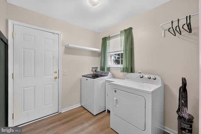 6 ASHEN SKY CT, Bear, DE 19701