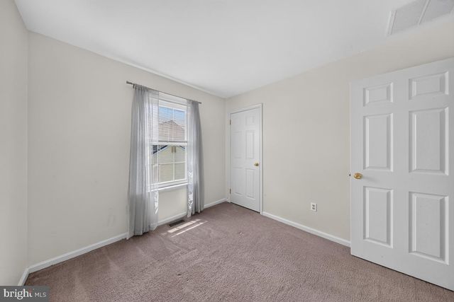 6 ASHEN SKY CT, Bear, DE 19701