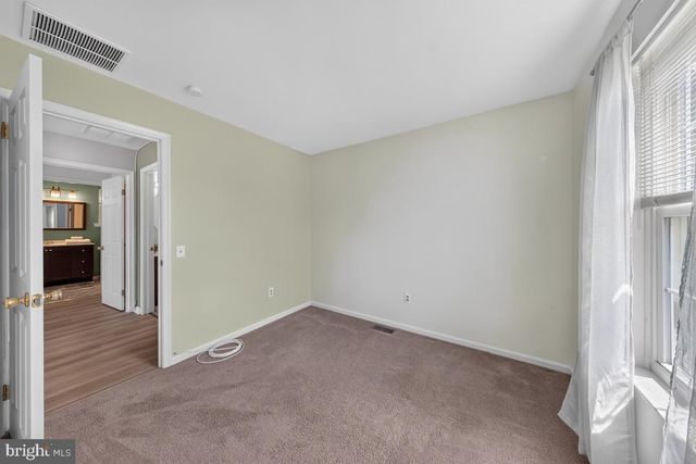 6 ASHEN SKY CT, Bear, DE 19701