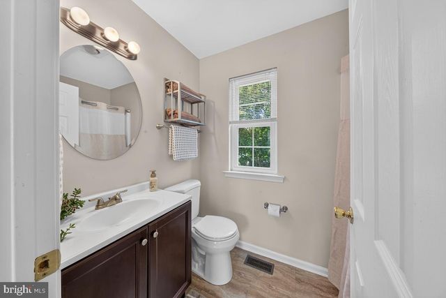 6 ASHEN SKY CT, Bear, DE 19701