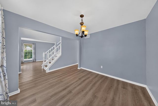 6 ASHEN SKY CT, Bear, DE 19701