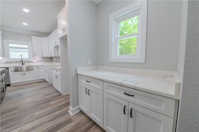 7673 Riverwatch DR, Gloucester, VA 23061