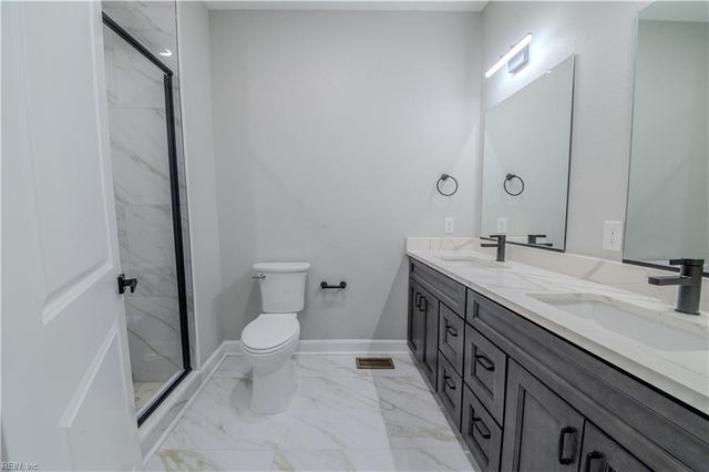 7673 Riverwatch DR, Gloucester, VA 23061