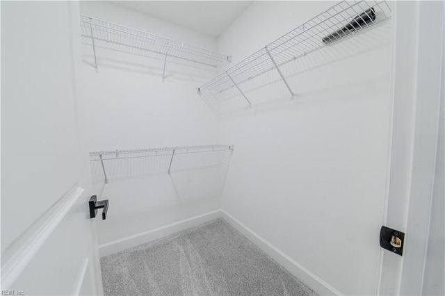 7673 Riverwatch DR, Gloucester, VA 23061